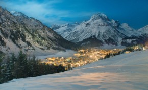 Ski Chalets in Lech - Image Credit:Shutterstock